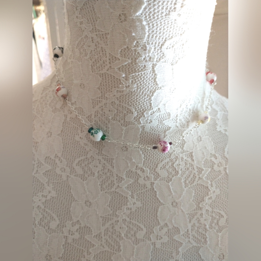 Floral Beaded Necklace